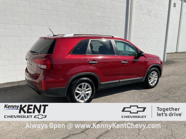 2014 Kia Sorento LX photo 2