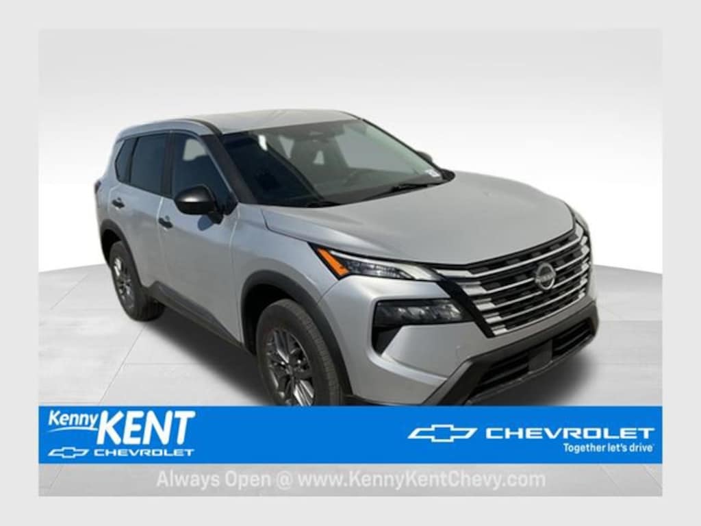 Used 2024 Nissan Rogue S SUV