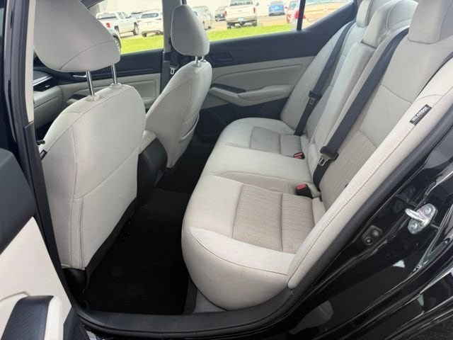 2025 Nissan Altima SV - Photo 16