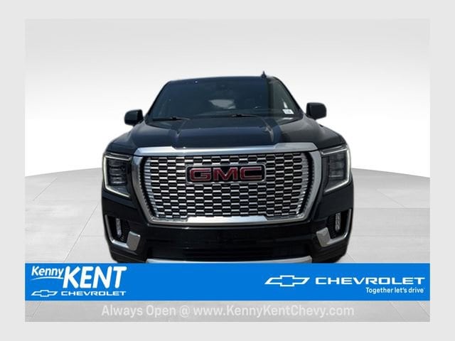 2021 GMC Yukon 4WD Denali's photo