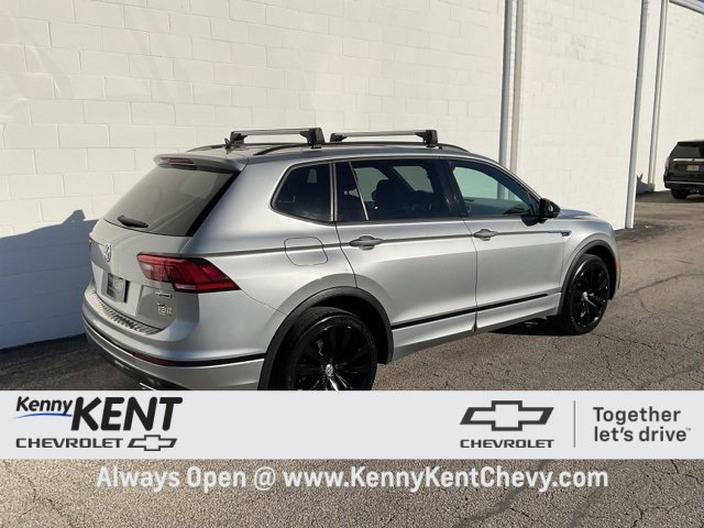 2021 Volkswagen Tiguan SE R-Line Black photo 2