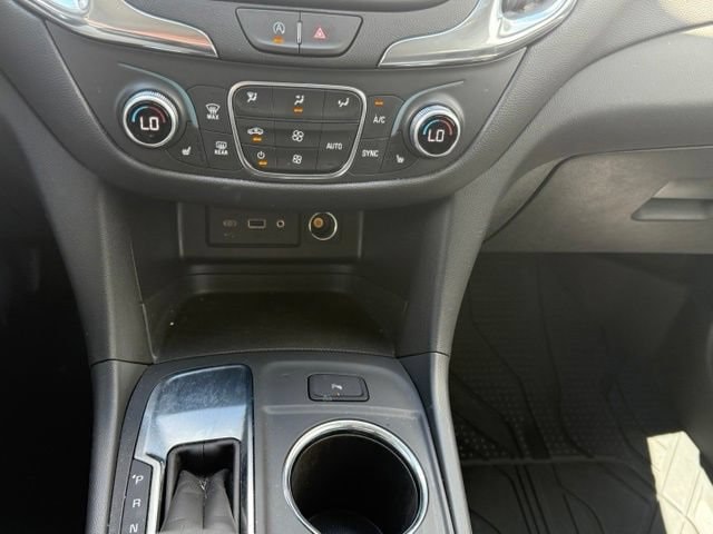 2024 Chevrolet Equinox LT - Photo 27