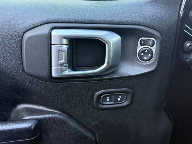 2020 Jeep Gladiator Sport S - Photo 23