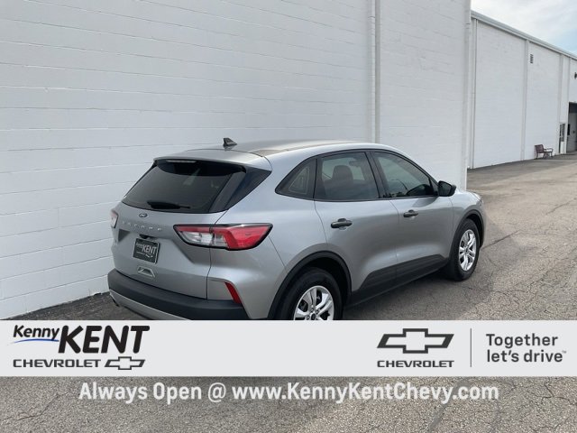 2021 Ford Escape S photo 4