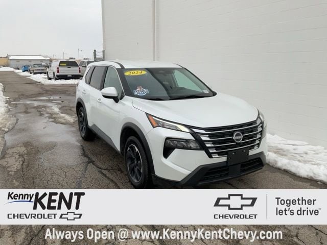 2024 Nissan Rogue SV