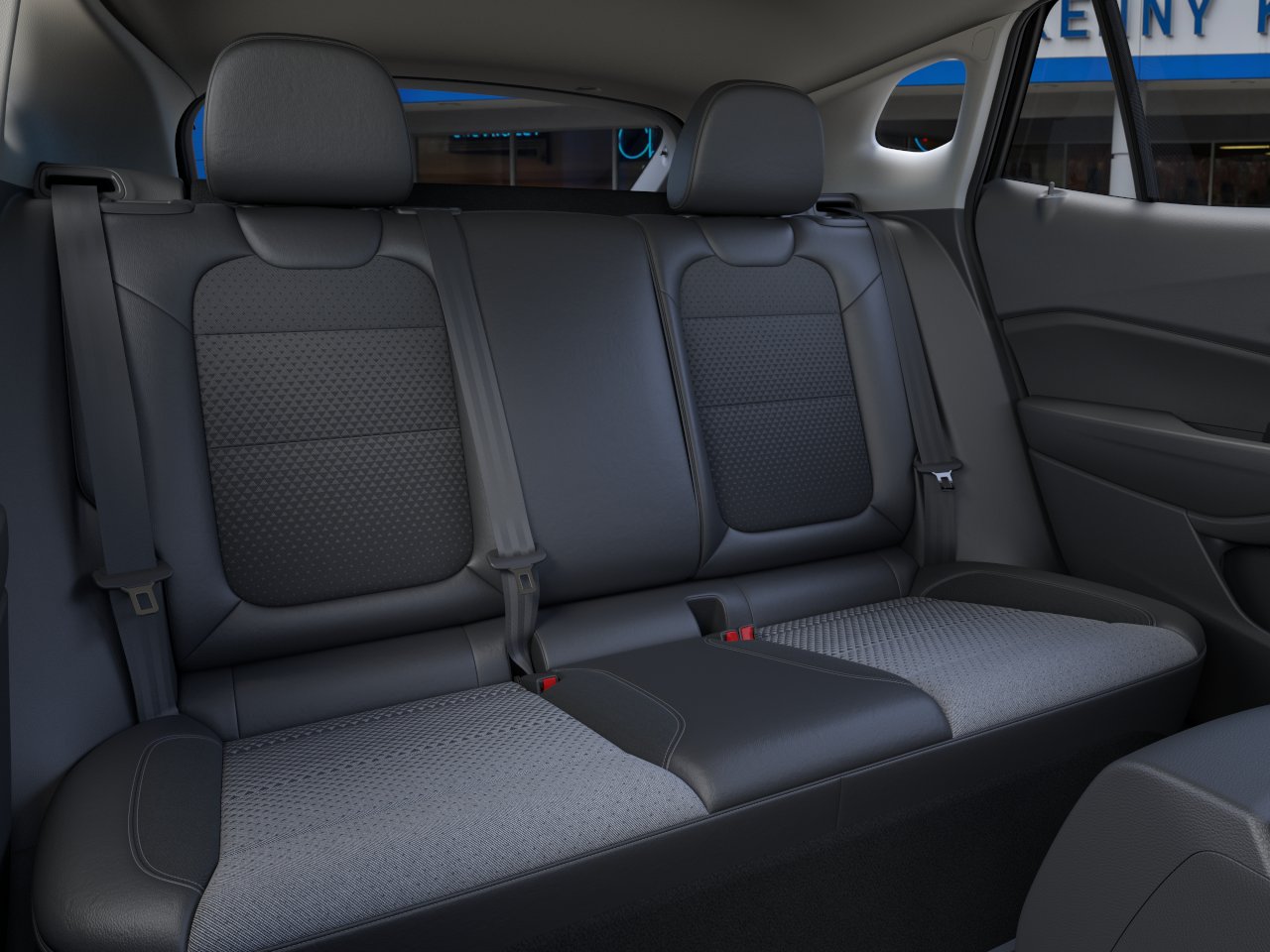 2026 Chevrolet Trax LT - Photo 17