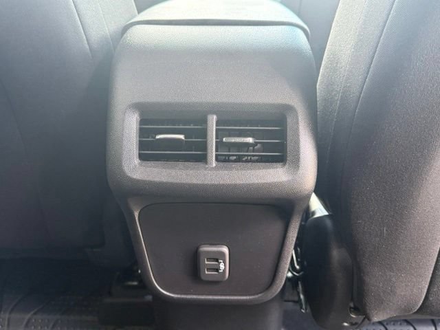 2024 Chevrolet Equinox LT - Photo 13