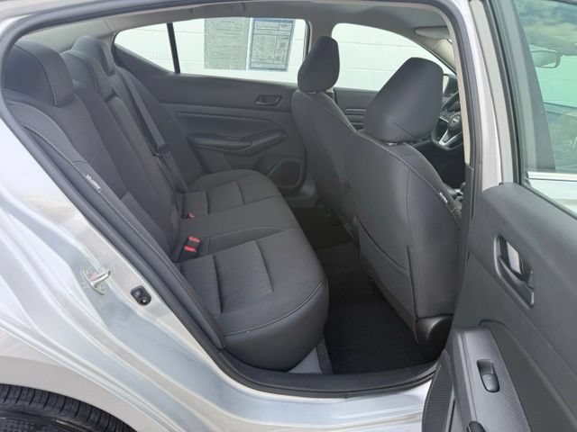 2025 Nissan Altima SV - Photo 11