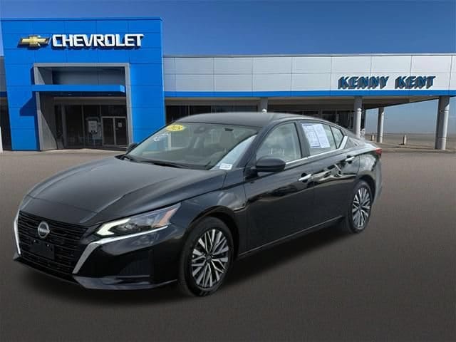 2025 Nissan Altima SV - Photo 27