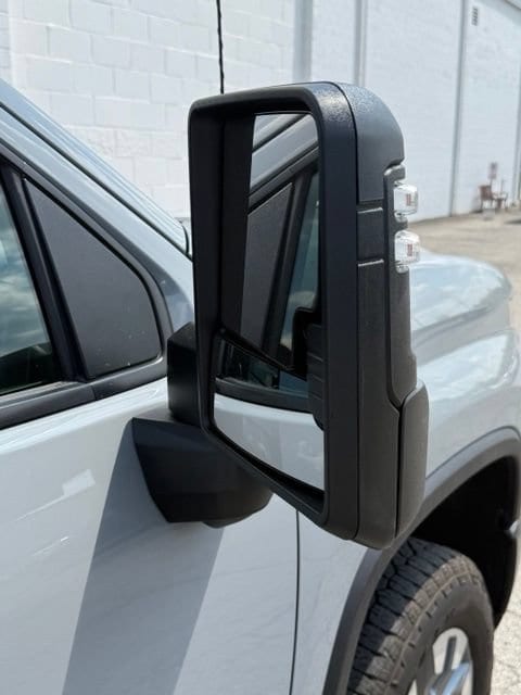 2025 Chevrolet Silverado 2500HD Custom - Photo 17