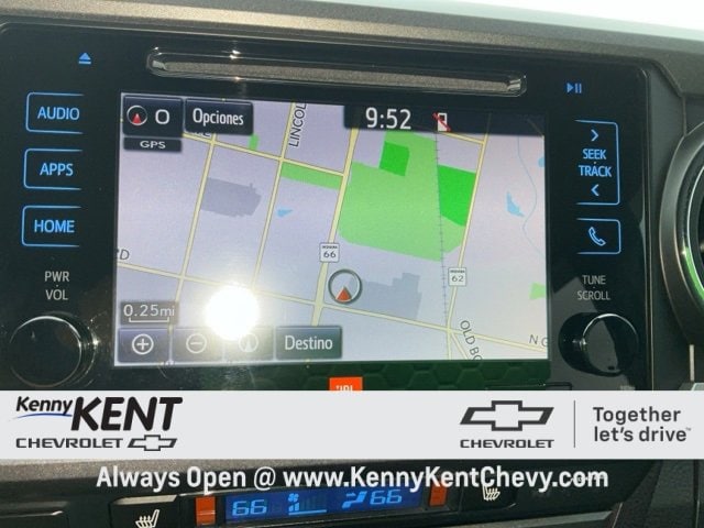 Used 2019 Toyota Tacoma TRD Sport with VIN 3TMCZ5AN9KM193677 for sale in Evansville, IN