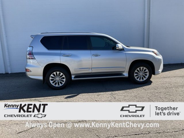2019 Lexus GX 460 Premium photo 3