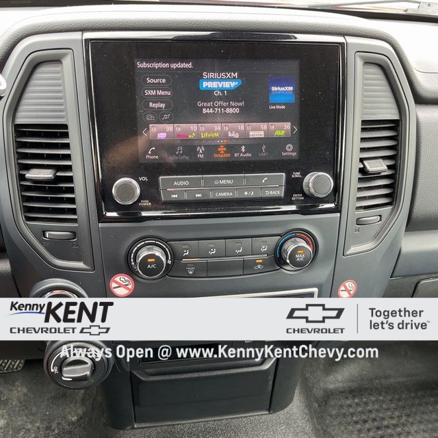 2022 Nissan Titan S photo 4