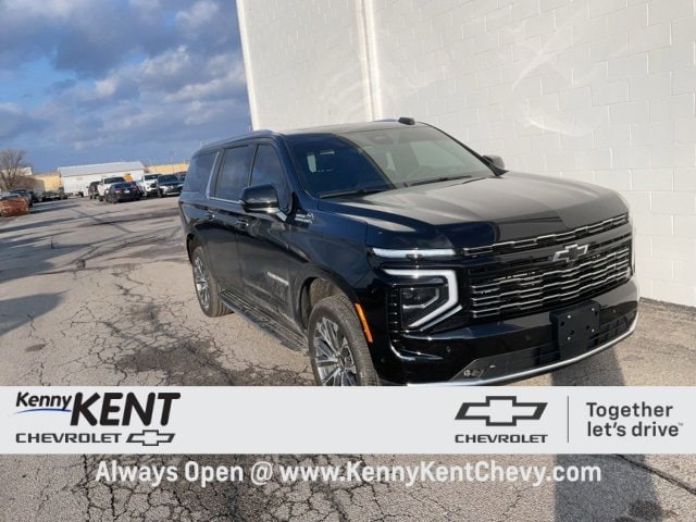 2026 Chevrolet Suburban High Country's photo