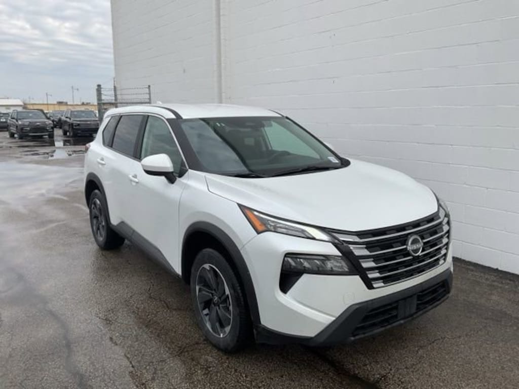 Used 2025 Nissan Rogue SV FWD SUV