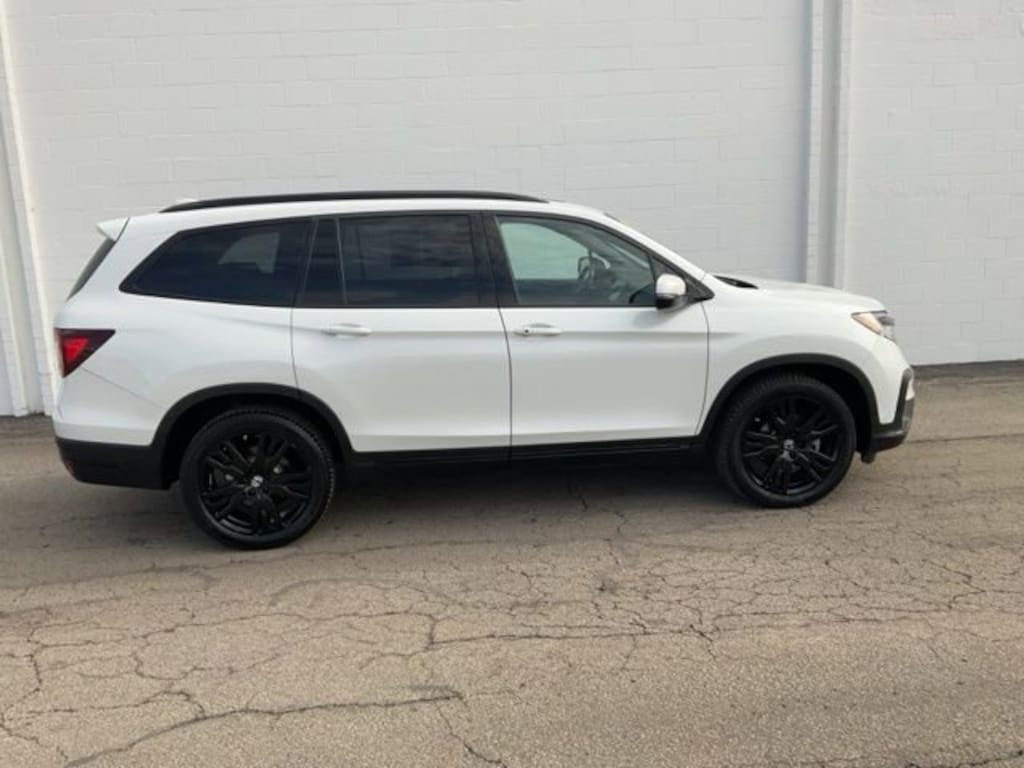 Used 2022 Honda Pilot AWD Black Edition SUV