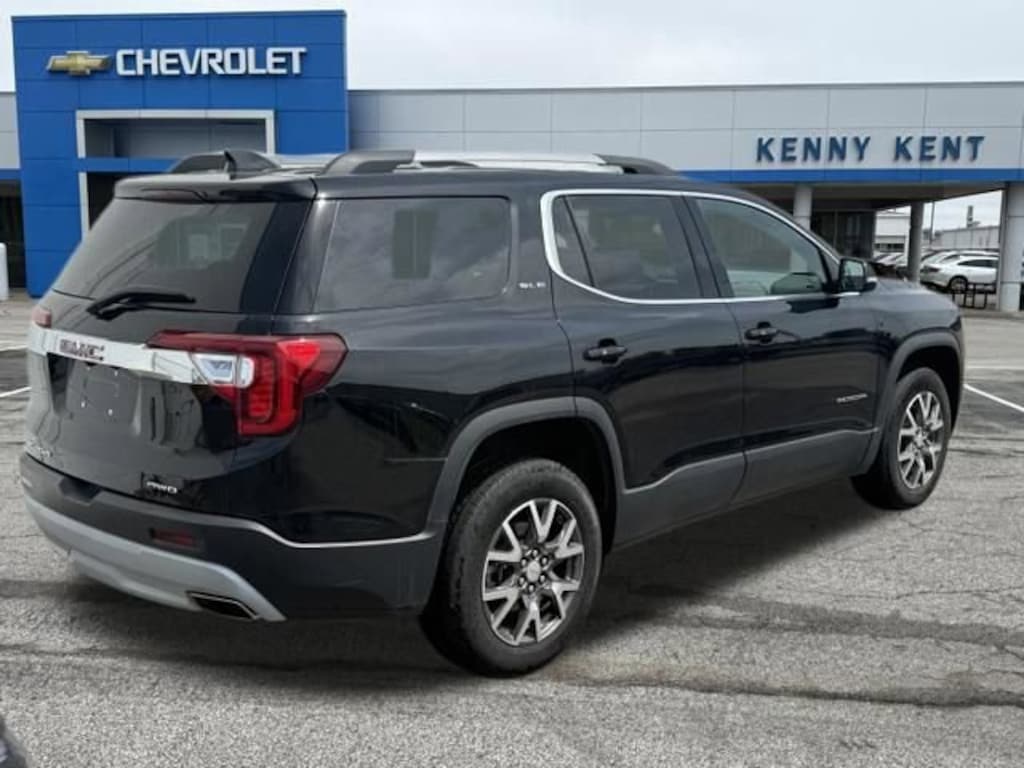 Used 2023 GMC Acadia SLE SUV