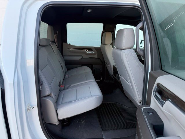 2024 Chevrolet Silverado 1500 LT - Photo 17