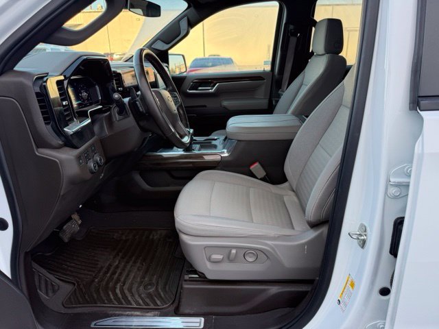2024 Chevrolet Silverado 1500 LT - Photo 30