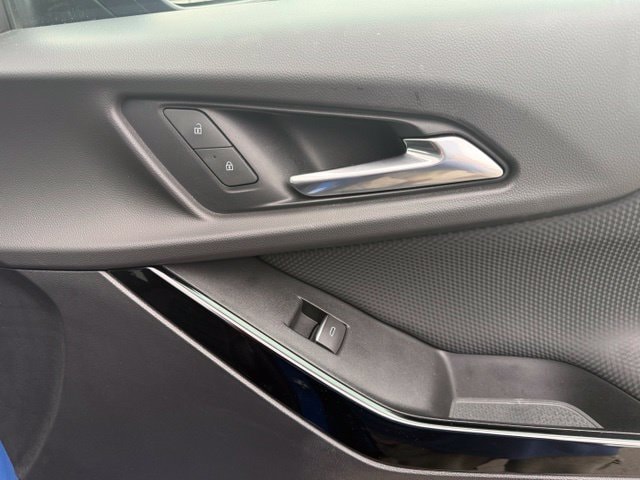 2025 Chevrolet Equinox RS - Photo 21