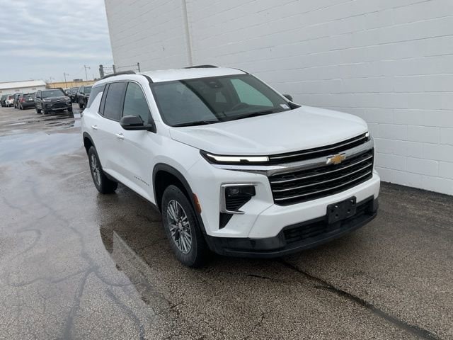 2025 Chevrolet Traverse LT FWD