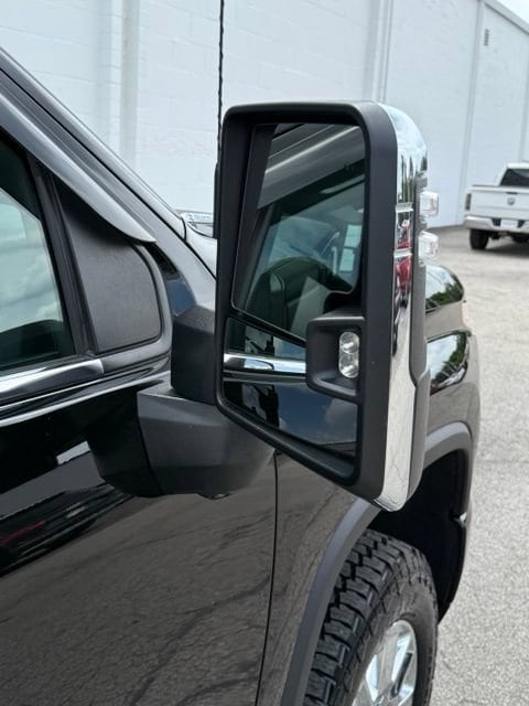 2024 Chevrolet Silverado 2500HD High Country - Photo 19
