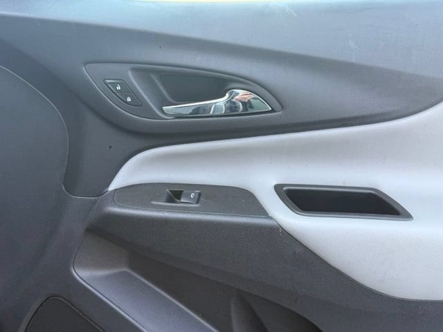 2024 Chevrolet Equinox LS - Photo 17