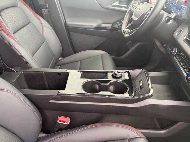 2025 Chevrolet Equinox RS - Photo 18