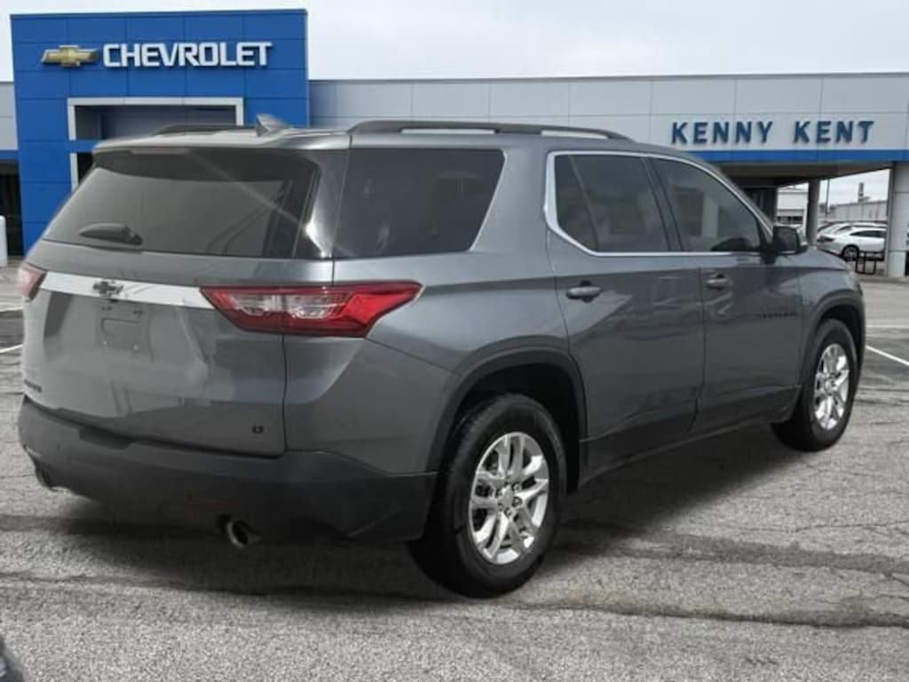 Used 2021 Chevrolet Traverse LT Cloth SUV