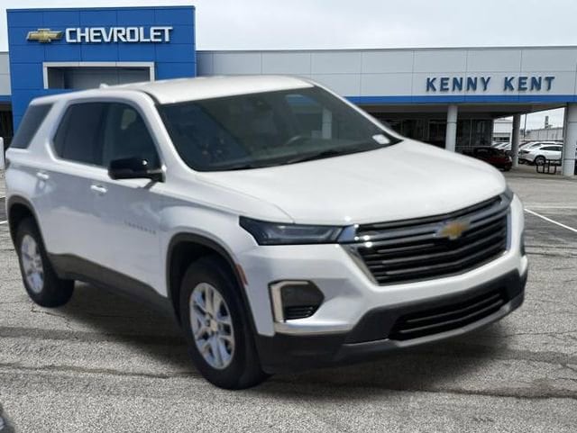 2023 Chevrolet Traverse FWD LS's photo
