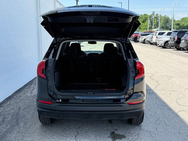 2024 GMC Terrain SLE - Photo 7