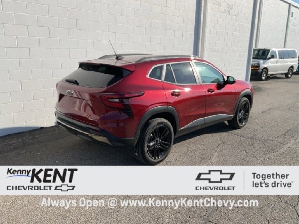 Used 2024 Chevrolet Trax Activ SUV