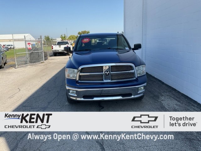 2009 Dodge Ram SLT photo 4