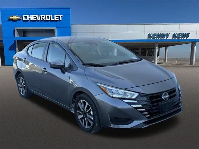 2025 Nissan Versa