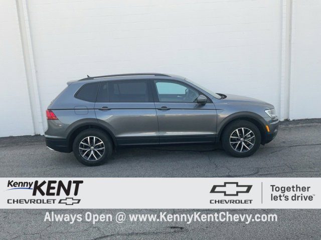 2021 Volkswagen Tiguan S photo 2