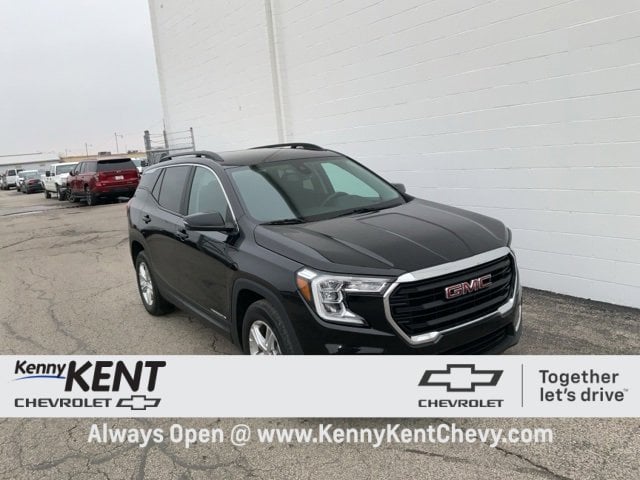 2022 GMC Terrain SLE's photo
