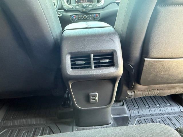 2024 GMC Terrain SLE - Photo 15