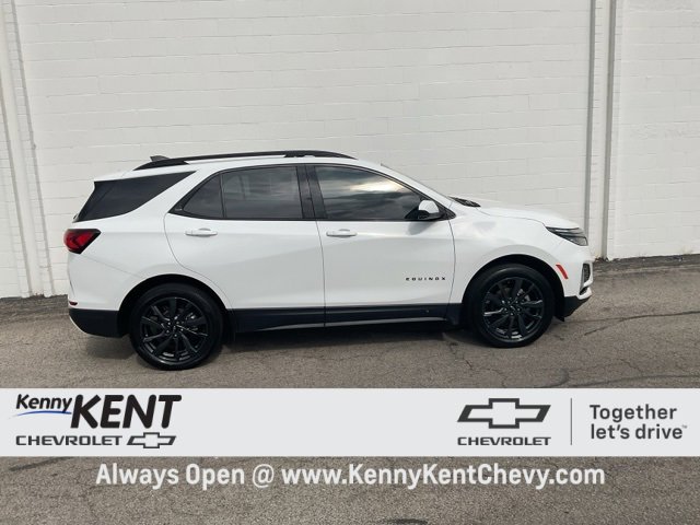 2022 Chevrolet Equinox RS photo 3