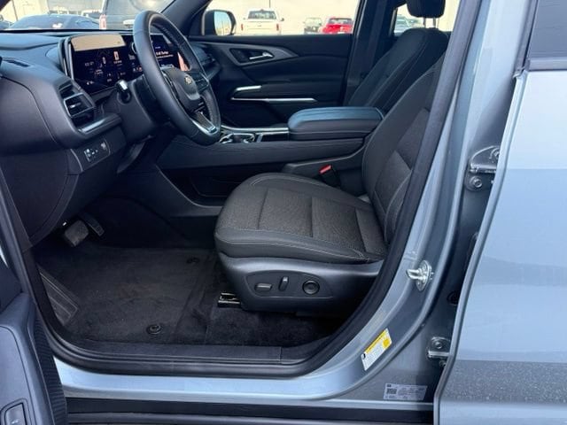2024 Chevrolet Traverse 1LT - Photo 23