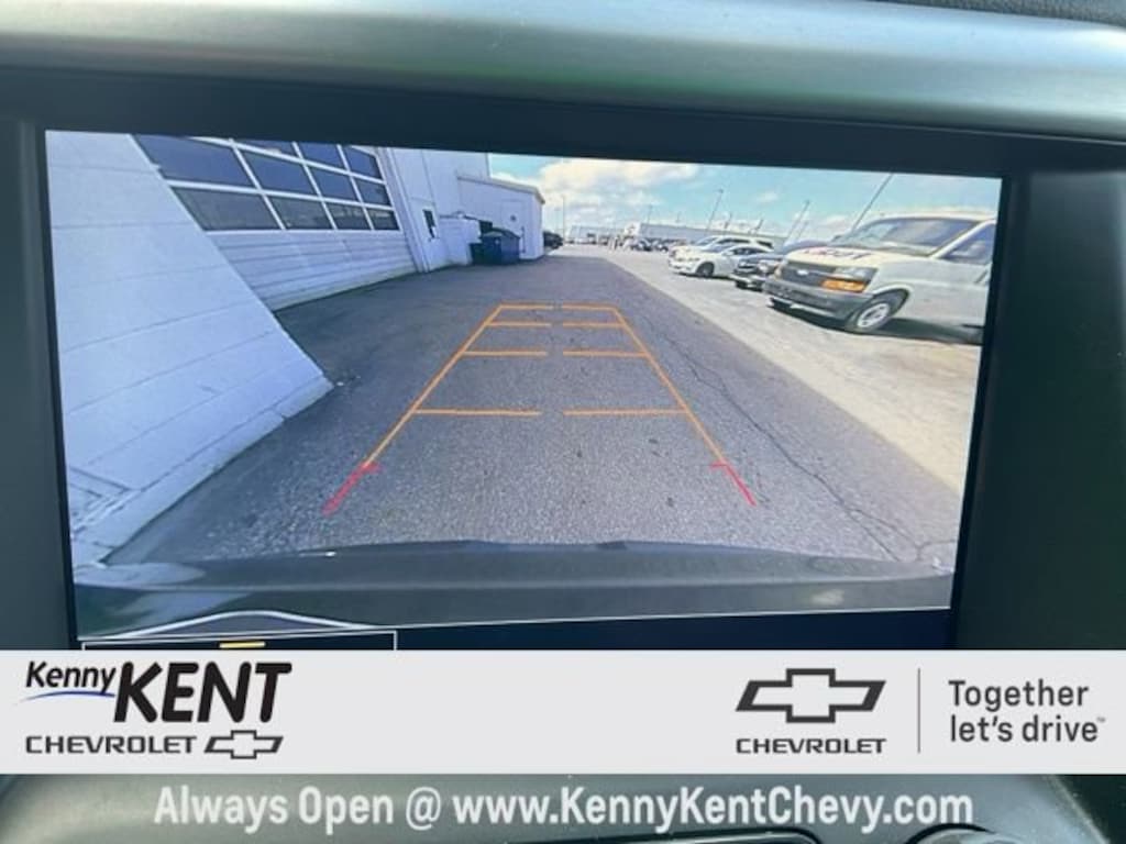 Used 2023 GMC Acadia SLT SUV