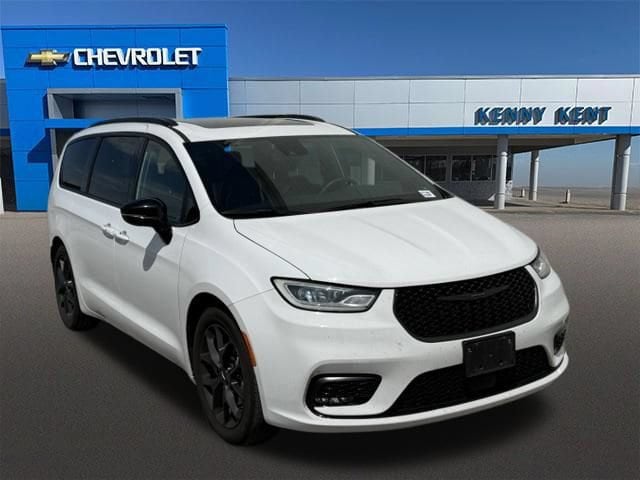 2025 Chrysler Pacifica