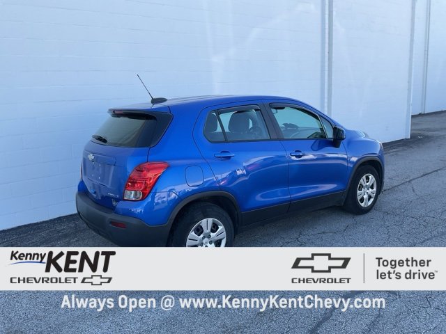 2016 Chevrolet Trax LS photo 3