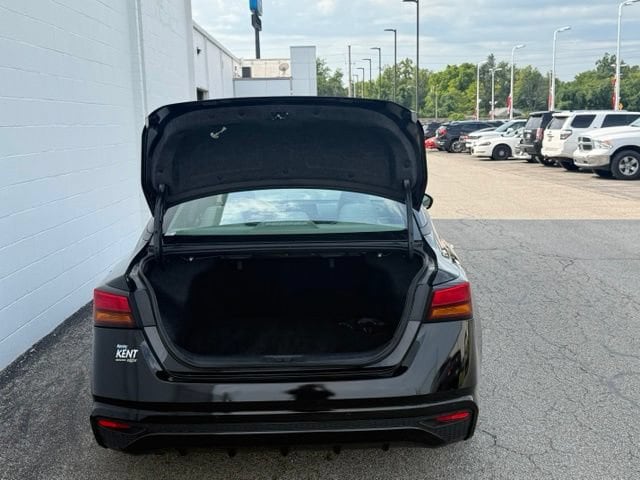 2025 Nissan Altima SV - Photo 9