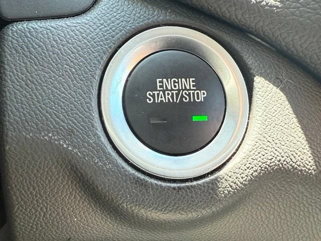 2024 Chevrolet Equinox LT - Photo 21