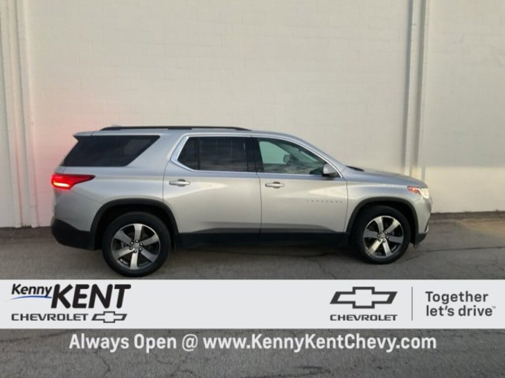 Used 2021 Chevrolet Traverse LT Leather SUV