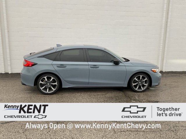 2025 Honda Civic Hybrid Sport Touring photo 2