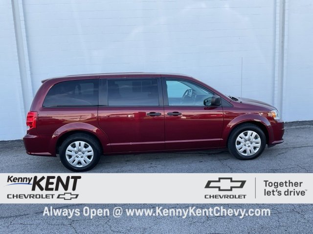 2019 Dodge Grand Caravan SE photo 2