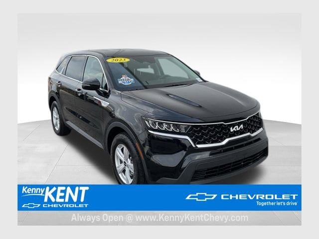 2023 Kia Sorento LX AT's photo