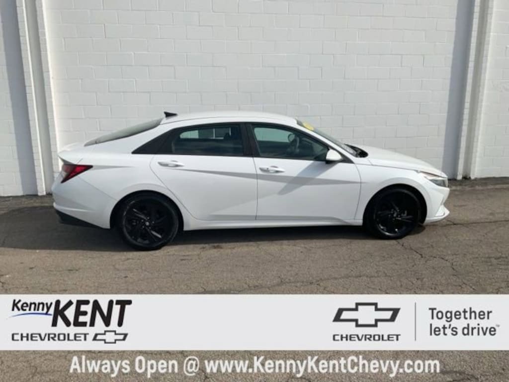 Used 2021 Hyundai Elantra SEL Sedan