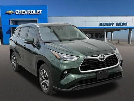 2024 Toyota Highlander XLE SUV